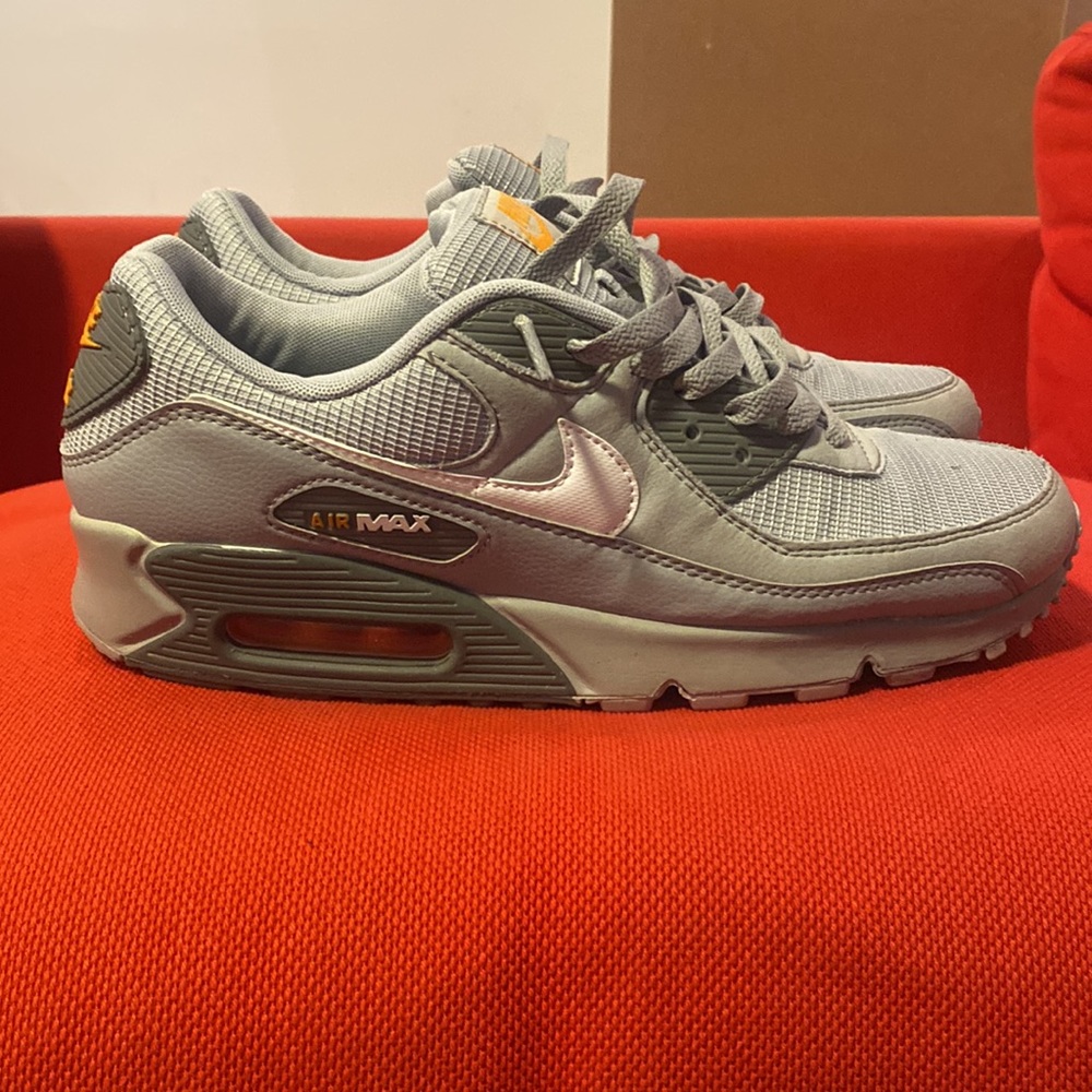Air max 90 Low. Size 10 Men’s